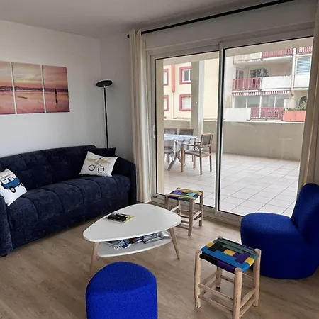 T2 Avec Terrasse Et Vue Ocean A Vieux-boucau - Fr-1-379-176