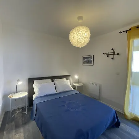 Apartmán T2 Avec Terrasse Et Vue Ocean A Vieux-boucau - Fr-1-379-176 *